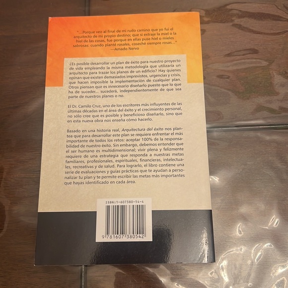 Arquitectura del Éxito by Dr. Camilo Cruz book - Picture 3 of 3